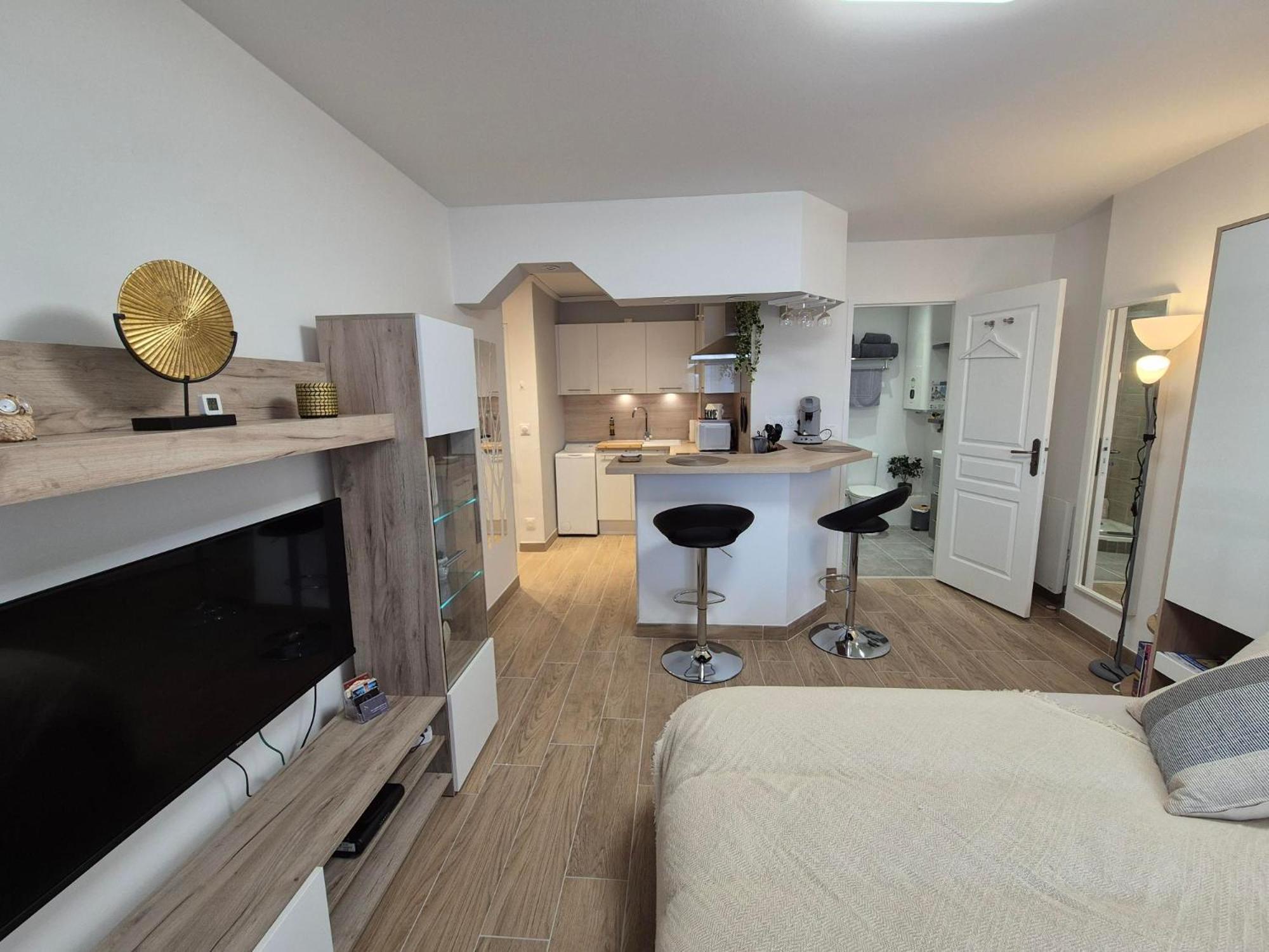 Laguna Vernon  Extérieur photo
