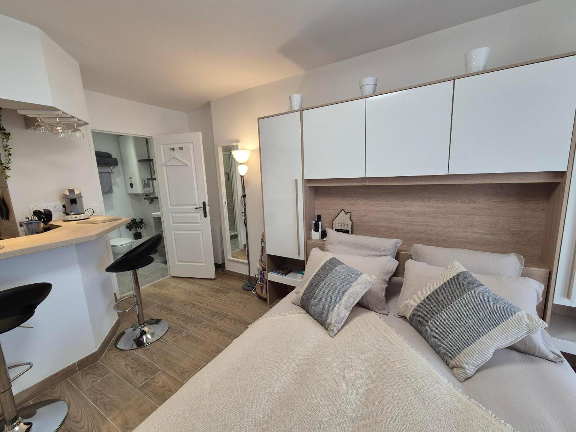 Laguna Vernon  Extérieur photo